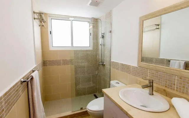 Bavaro Beachfront Penthouse 4 bdr/5 Bth 10+ Guests