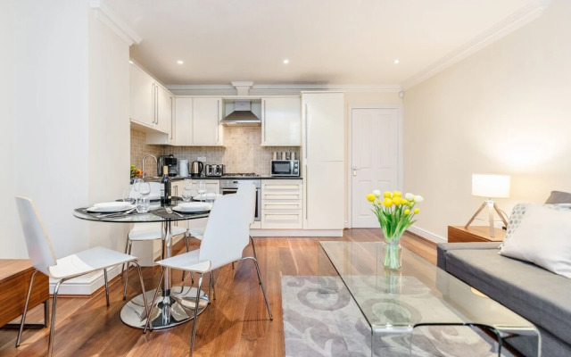 Spectacular Strand Two Bed Apartment