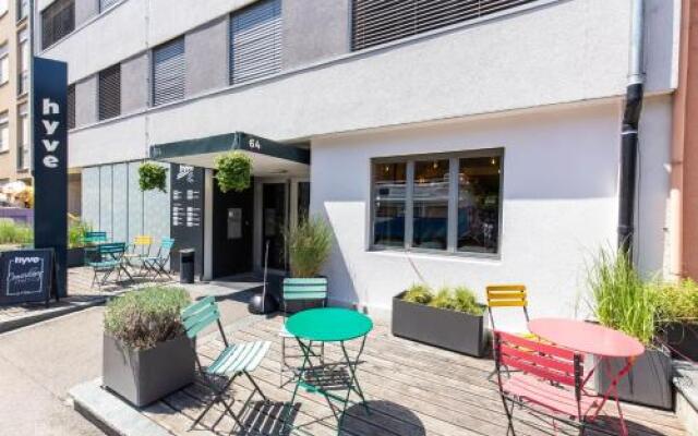 Capsule Hotel by Hyve Basel City