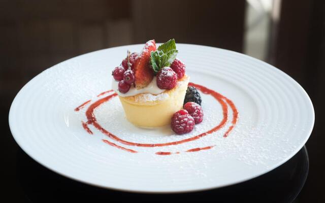 Отель Vila Gale Collection Palacio dos Arcos