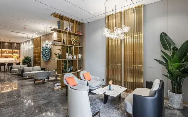 Poyer Exquisite Hotel