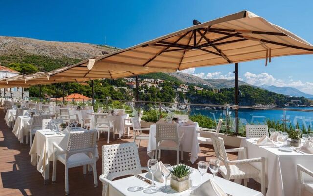 Saint Blaise Luxury Suite