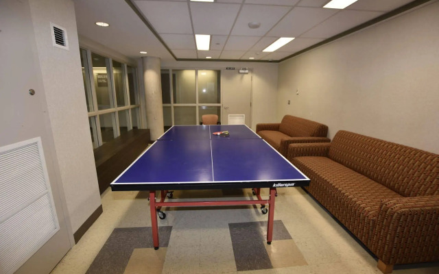 Residence & Conference Centre - London