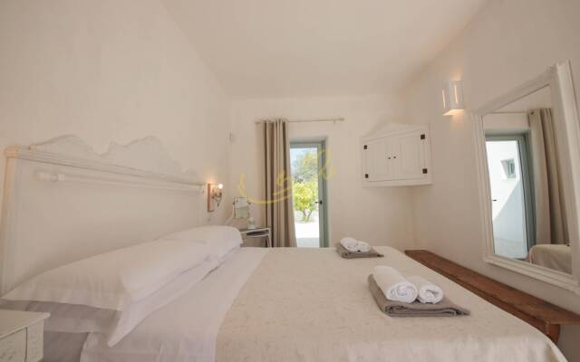 TD Marl Luxury Trulli Experience w Stunning Pool