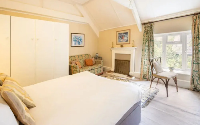 Host Stay Upper Lodge