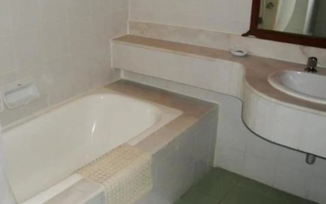 Imperial Golden Triangle Resort (SHA Extra plus)