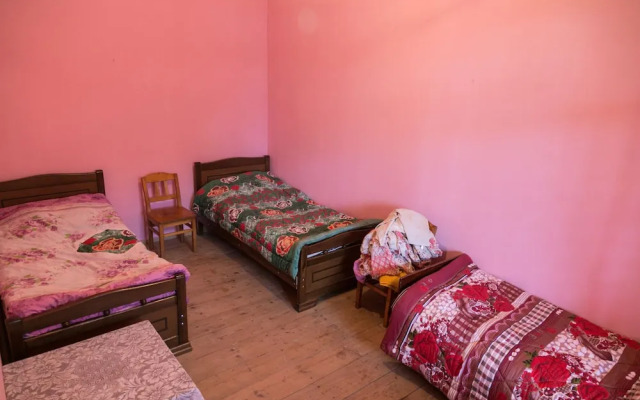 Lia Jamdelianis Guest House