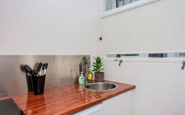 Central 2 Bed Apartment Near the Barbican