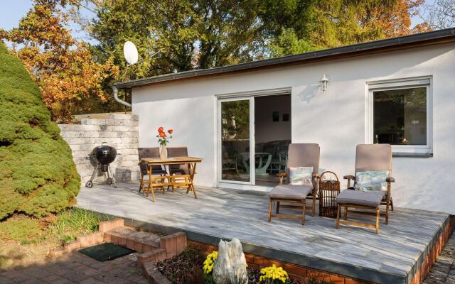 Cozy Bungalow in Werder with Garden
