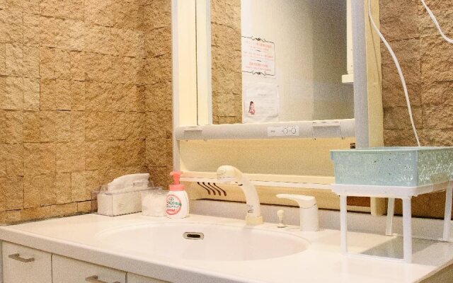Yokohama Central Hostel