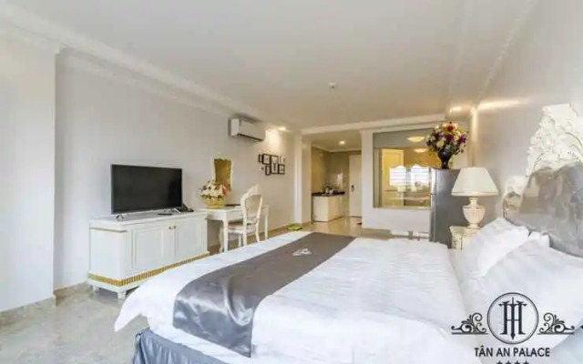 Tan An Palace Hotel & Serviced Apartment