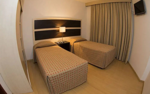 Lagoa Serena Flat Hotel