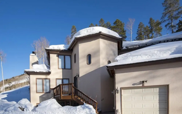 2338 Tahoe Drive
