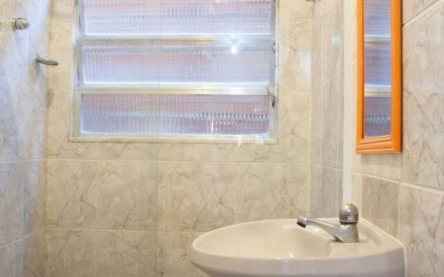 Abraço Carioca Favela Hostel