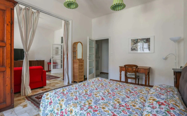 Buonarroti Apartment in Florence-hosted by Sweetstay