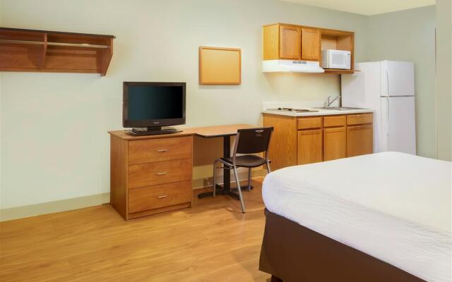 WoodSpring Suites Columbus NE I-270 Airport