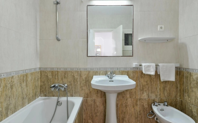 Apartamentos San Antonio Beach