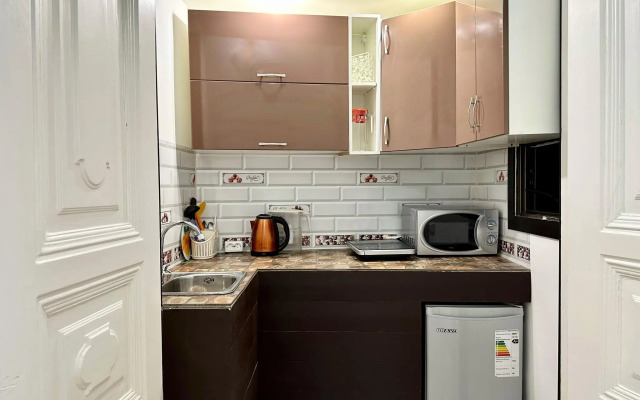 Apartment Alphea on Marata Street