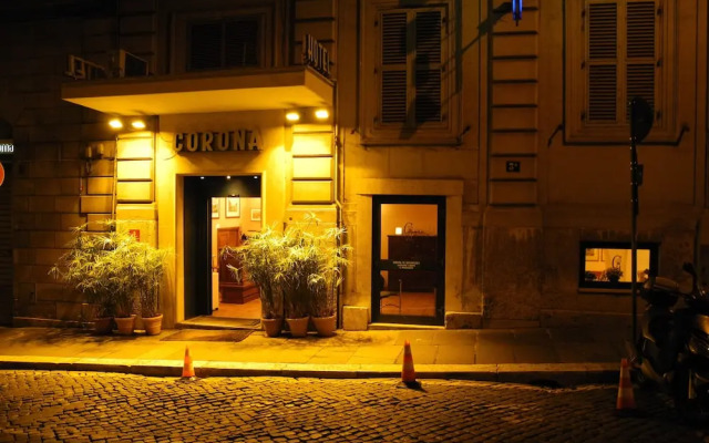 Hotel Corona