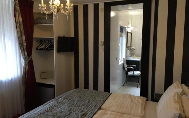 Hotel De Vier Seizoenen