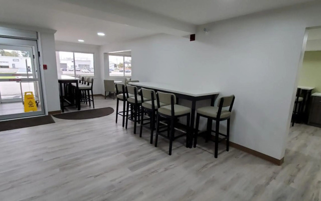 Ramada by Wyndham Miramichi New Brunswick
