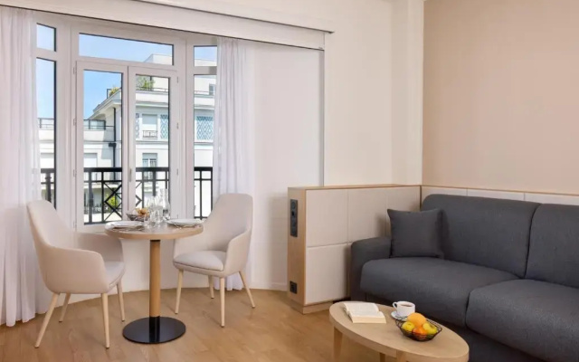 Отель Quality Aparthotel Chessy Val d’Europe