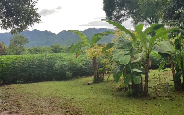 Sai Yok Noi Blue Mountain Resort