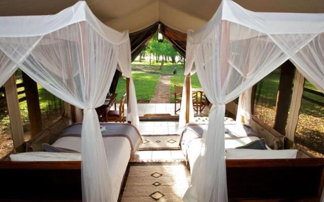 Voyager Ziwani Tented Camp