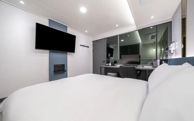 Guri Studio 9