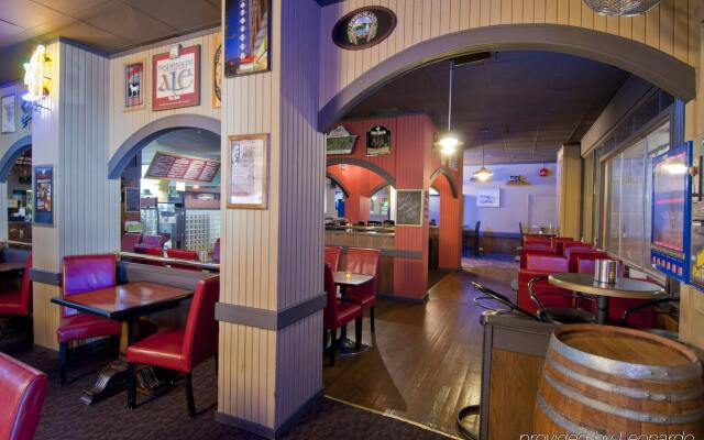 Budget Inn Patricia Hotel