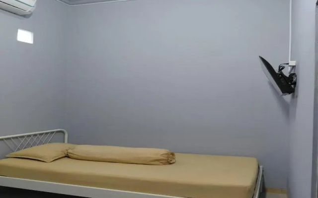 IB Homestay Syariah by EcommerceLoka – Guest Rooms – Tegal