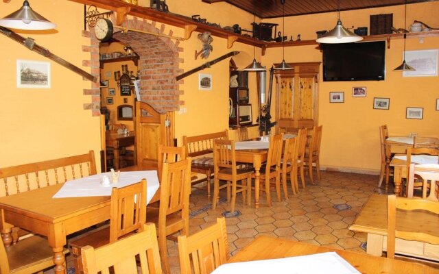 Restaurace-penzion Staropacká Sokolovna