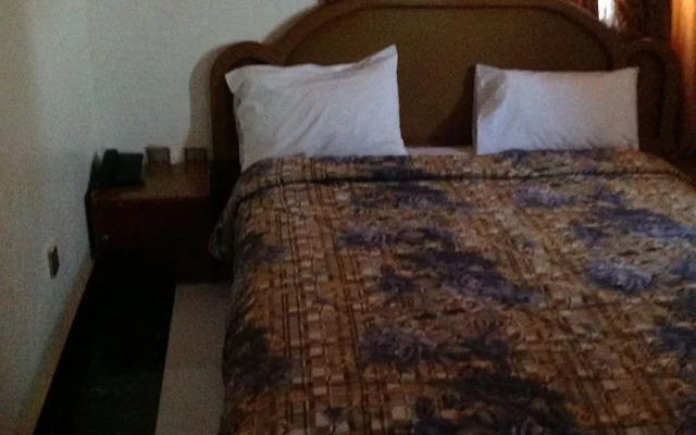 Nikki Hotel