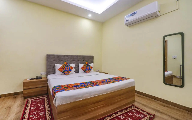 FabHotel Le Gardenia