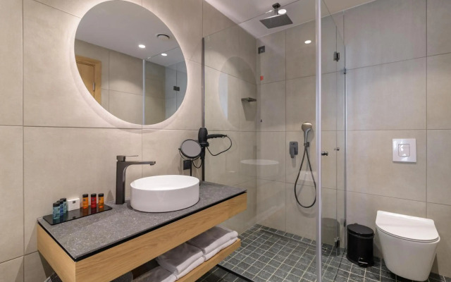 Ensana Aquahouse Health Spa Hotel