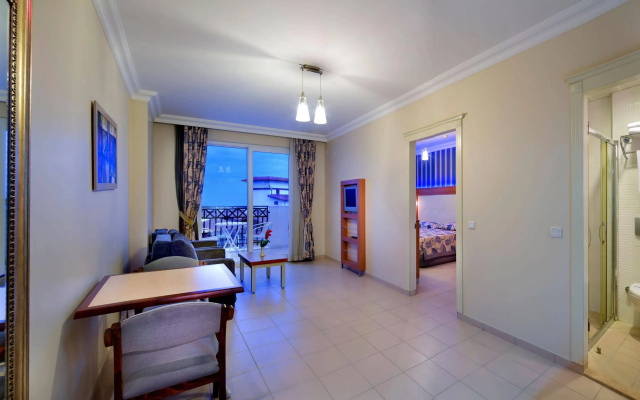 Villa Sunflower Hotel