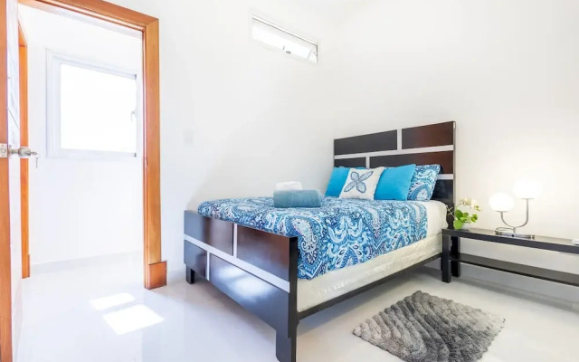 New Stylish 3BR Villa With Private Pool Terrace