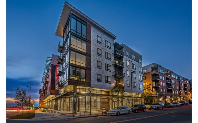 Riverside Suites
