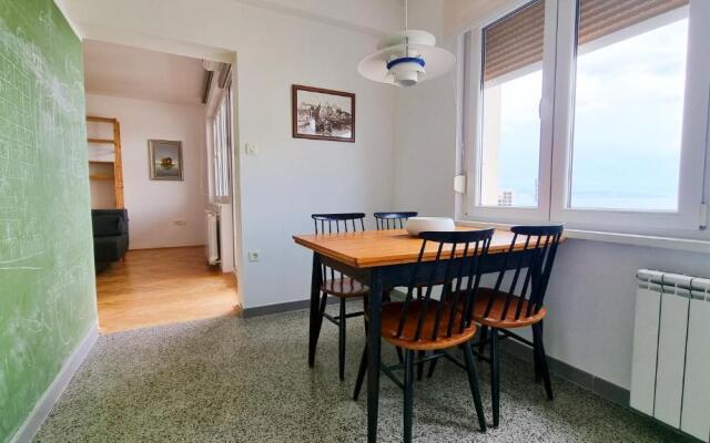 Opatija 10 Apartment with parking, 300m to the sea