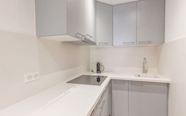 Le Grand Tichot A et B 28049