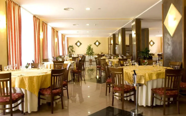 Hotel River Palace