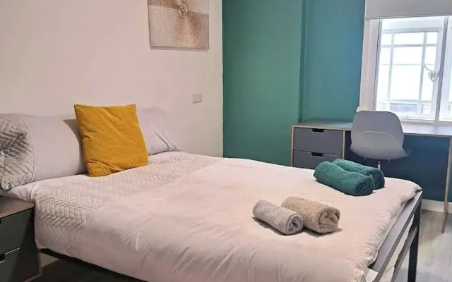 Practical & Affordable 2 BR Flat in City Centre