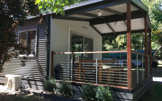 Discovery Parks - Bright