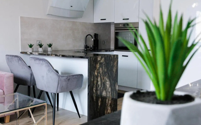 APARTAMENT w CENTRUM-GARAŻ