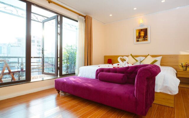 Royal Hotel