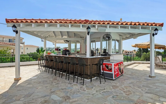 Sanders Seaview Paphos