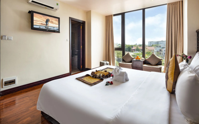 Thanh Lich Royal Boutique Hotel