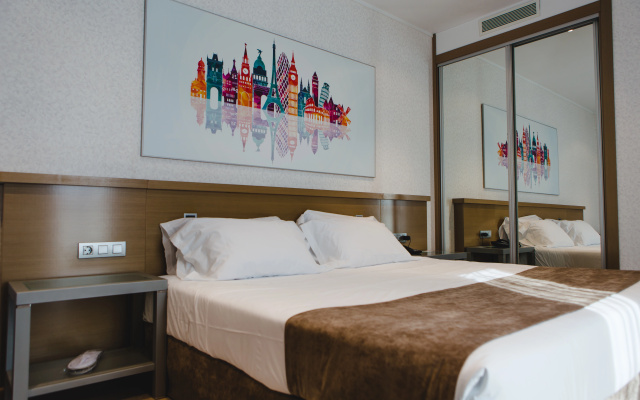 Hotel Mas Camarena - Image 3