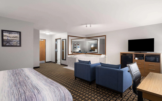 AmericInn by Wyndham Woodstock IL