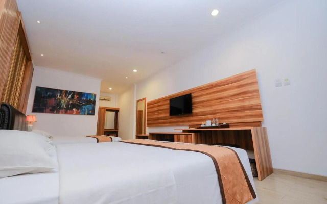 The GRAND PALACE Hotel - YOGYAKARTA
